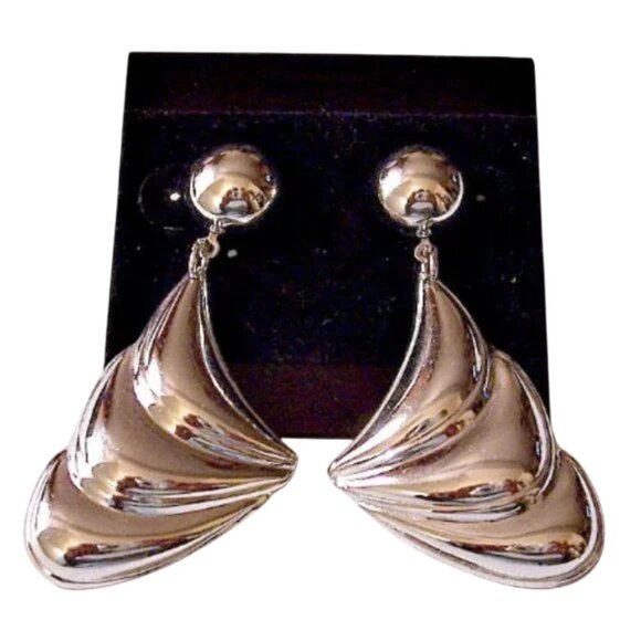 Layered Waves Disc Pierced Earrings Silver Tone - Picture 3 of 5